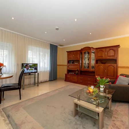 Klippe Apartment